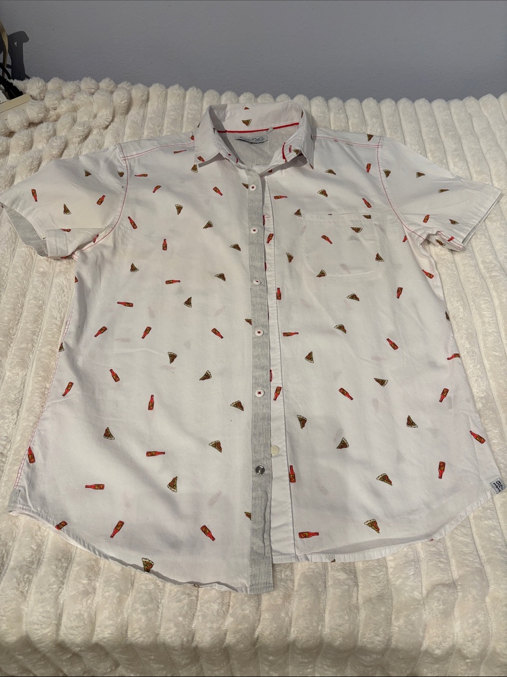 Sovereign Code White Short-Sleeve Button-Down with Red & Brown Novelty Print